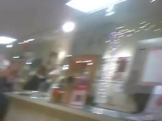 史蒂夫 闪耀 公 衣女裸体男 jewelry 商店